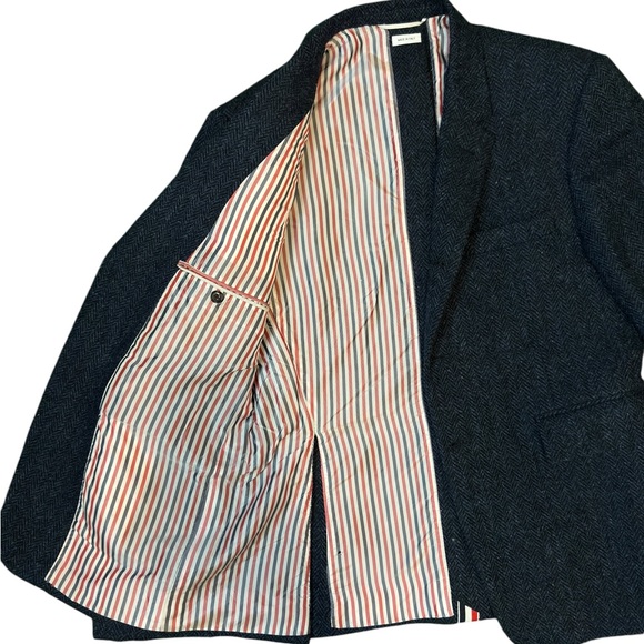 Thom Browne Button Back Classic Sport Coat - Picture 5 of 12